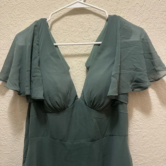 Azazie Sage Green Flutter Sleeve Maxi Gown Size A4 - Picture 5 of 7